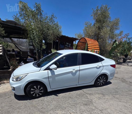 יונדאי אקסנט i25