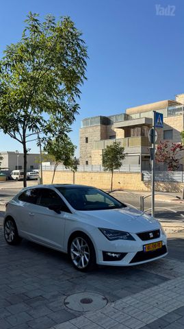 סיאט לאון