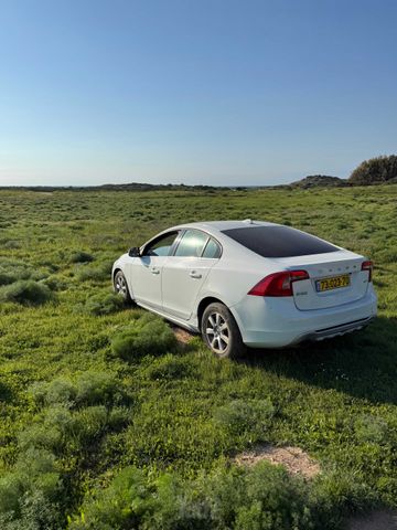 וולוו S60