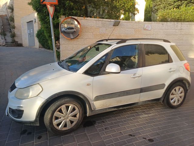 סוזוקי SX4