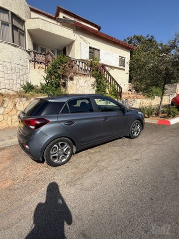 יונדאי i20