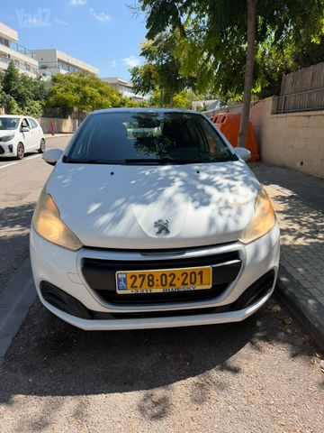 פיג'ו 208