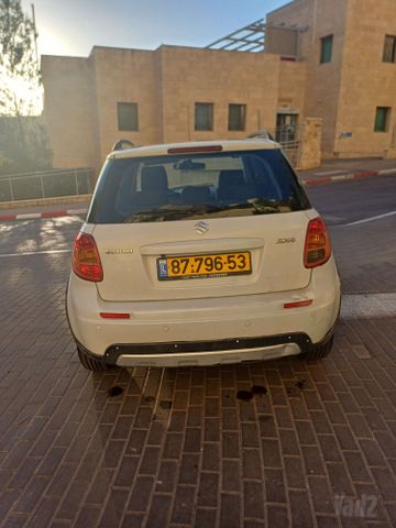 סוזוקי SX4
