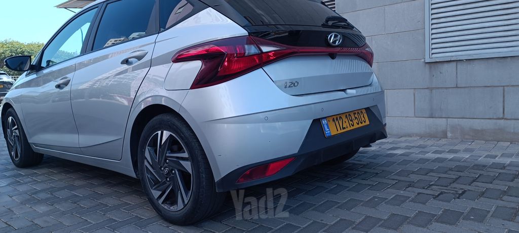 יונדאי i20