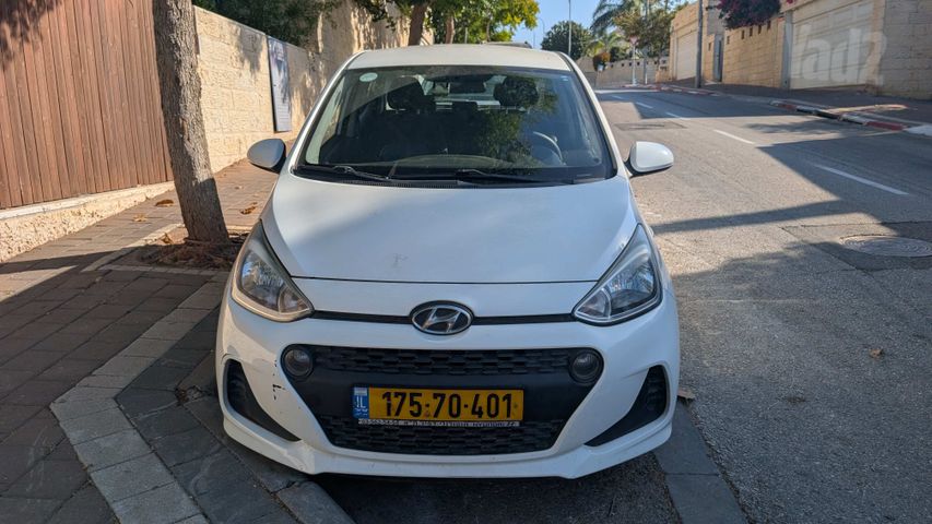 יונדאי i10
