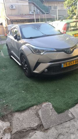 טויוטה C-HR