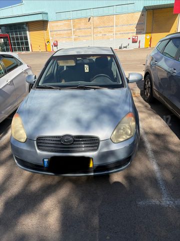 יונדאי אקסנט i25