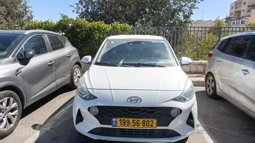 יונדאי i10