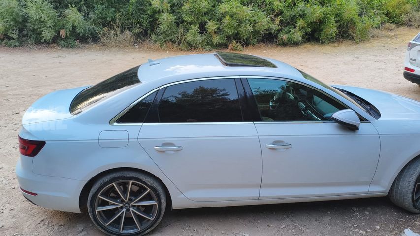 אאודי A4