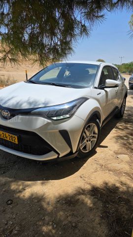 טויוטה C-HR