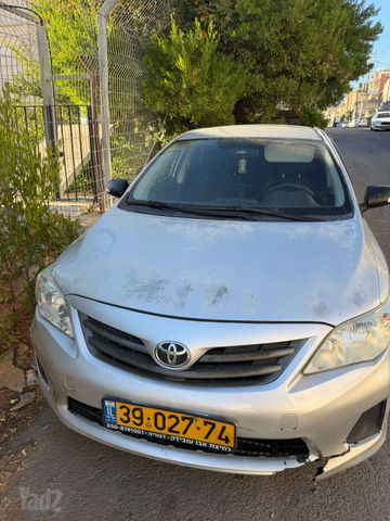 מודעת רכב טויוטה קורולה