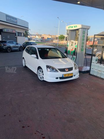 הונדה סיוויק Type R