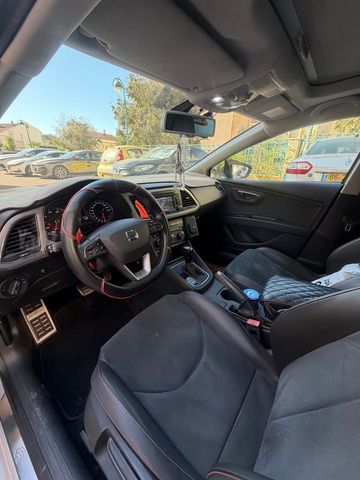 סיאט לאון