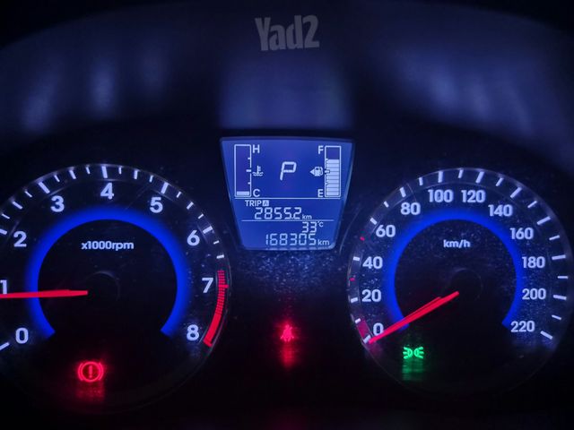 יונדאי אקסנט i25