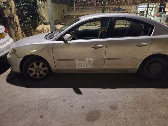 מאזדה 3