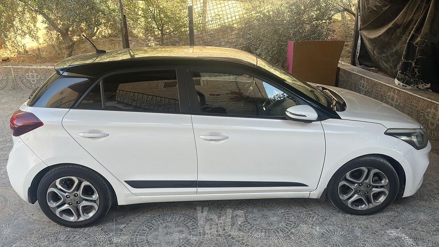 יונדאי i20