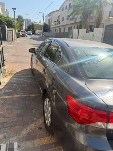 מודעת רכב טויוטה אוונסיס