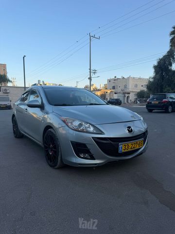 מאזדה 3