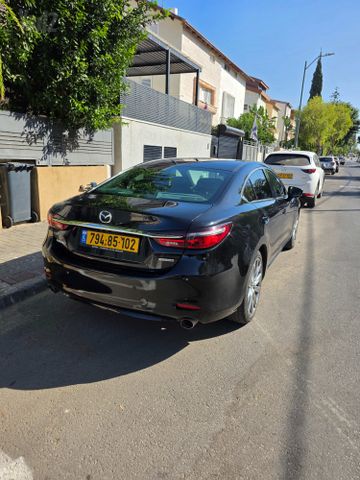 מאזדה 6
