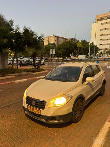 סוזוקי קרוסאובר