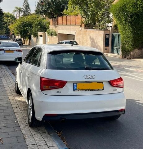 אאודי A1