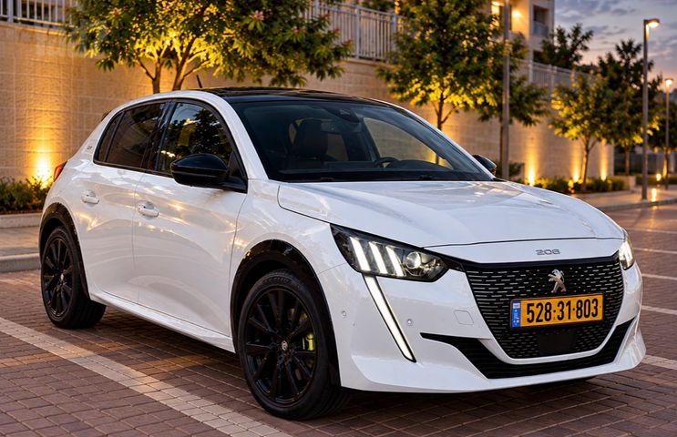 פיג'ו 208
