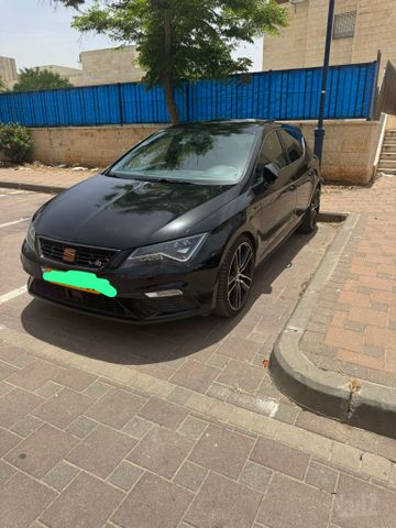 סיאט לאון