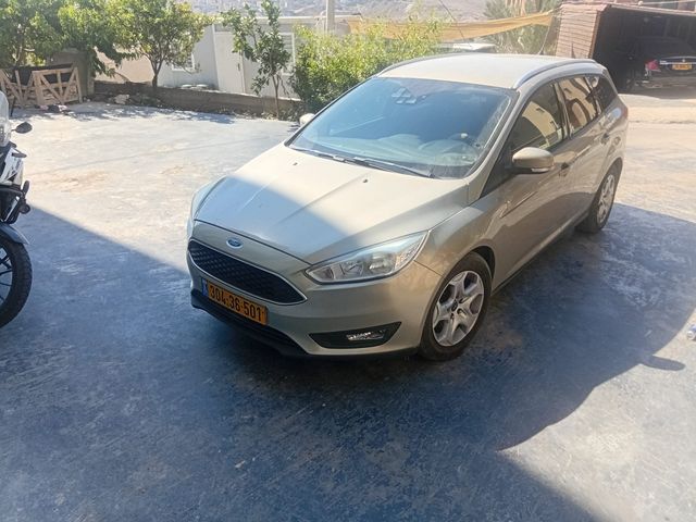 פורד פוקוס