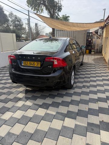 וולוו S60