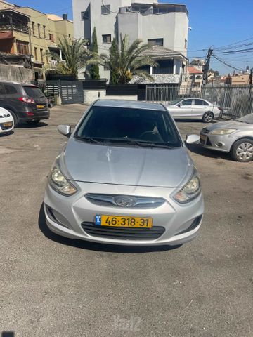 יונדאי אקסנט i25