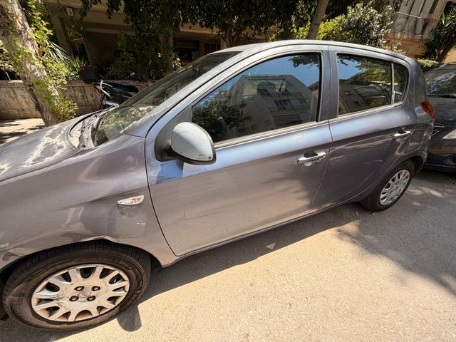 יונדאי i20