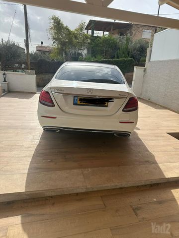 מרצדס-בנץ E-class