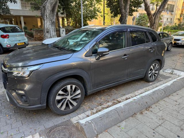 סוזוקי S-Cross