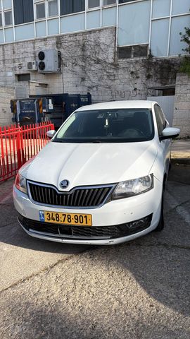 מודעת רכב סקודה ראפיד