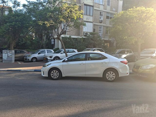 טויוטה קורולה