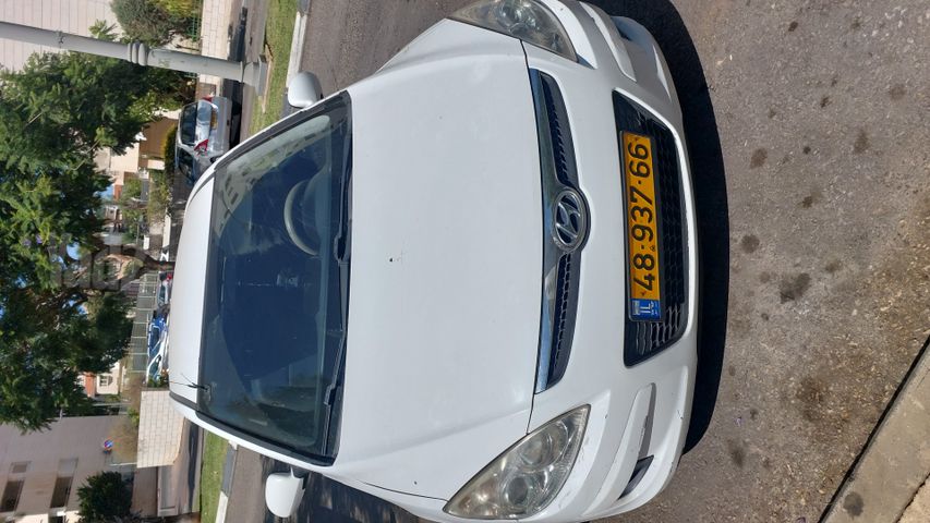 יונדאי i30