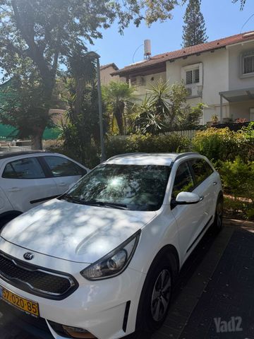קיה נירו