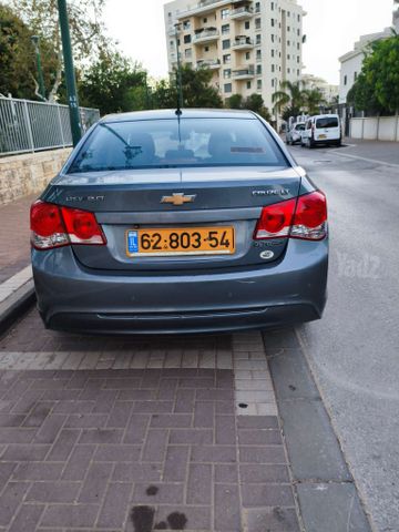שברולט קרוז