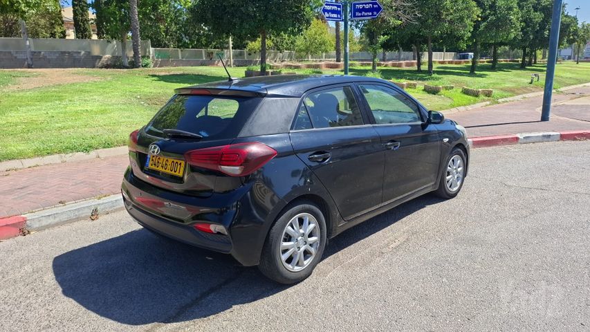 יונדאי i20