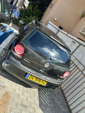 פולו  Trendline ידני 5 דל 1.4 (80 כ״ס)