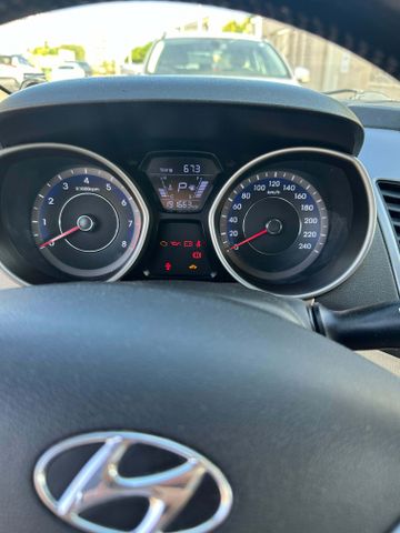 יונדאי I35