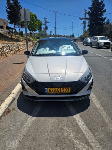 מודעת רכב יונדאי i20