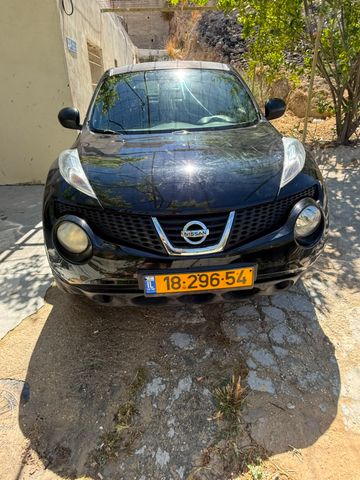 ניסאן ג'וק