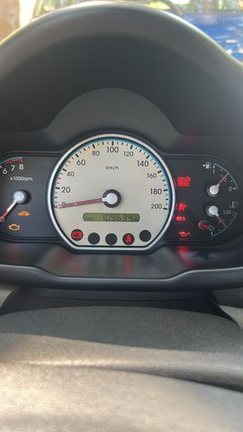 יונדאי i10