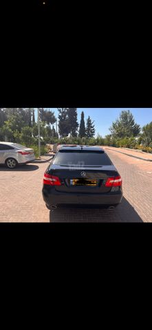 מודעת רכב מרצדס-בנץ E-class