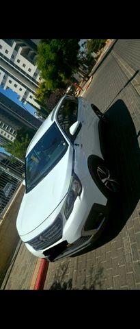פיג'ו 5008