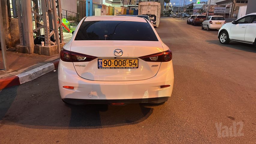 מאזדה 3