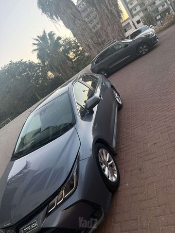מודעת רכב טויוטה קורולה
