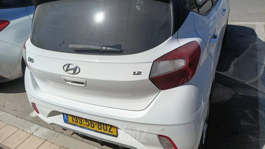 יונדאי i10