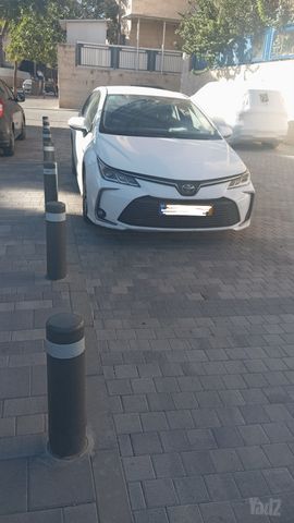 מודעת רכב טויוטה קורולה